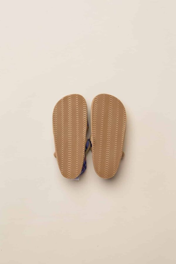 Milash barefoot sinised sisejalatsid