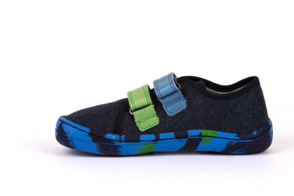 Froddo barefoot tennised