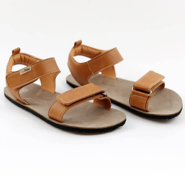 Tikki Morro Barefoot sandaalid Chestnut