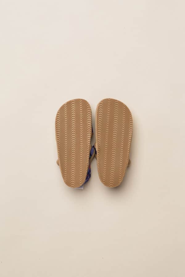 Milash barefoot sinised sisejalatsid