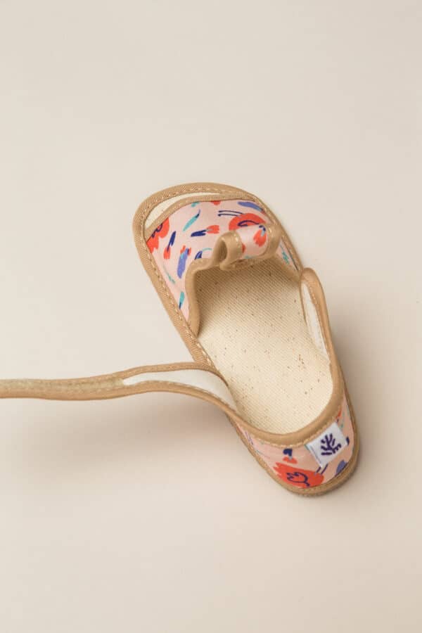 Milash barefoot roosad sisejalatsid