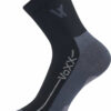 Barefootan mustad sokid
