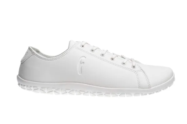 Valged paljajalujalatsid freet nimbus white