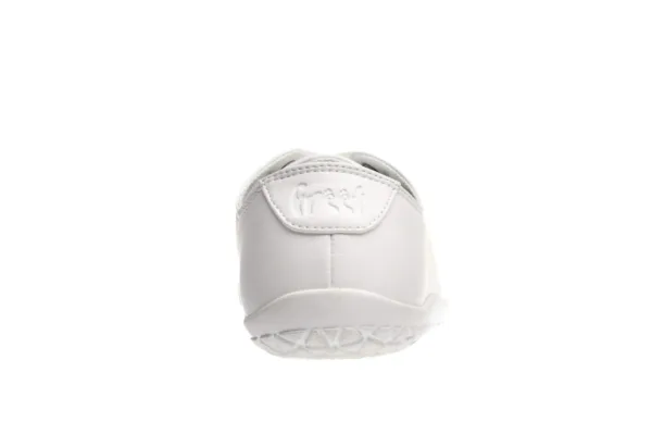 Valged paljajalujalatsid freet nimbus white