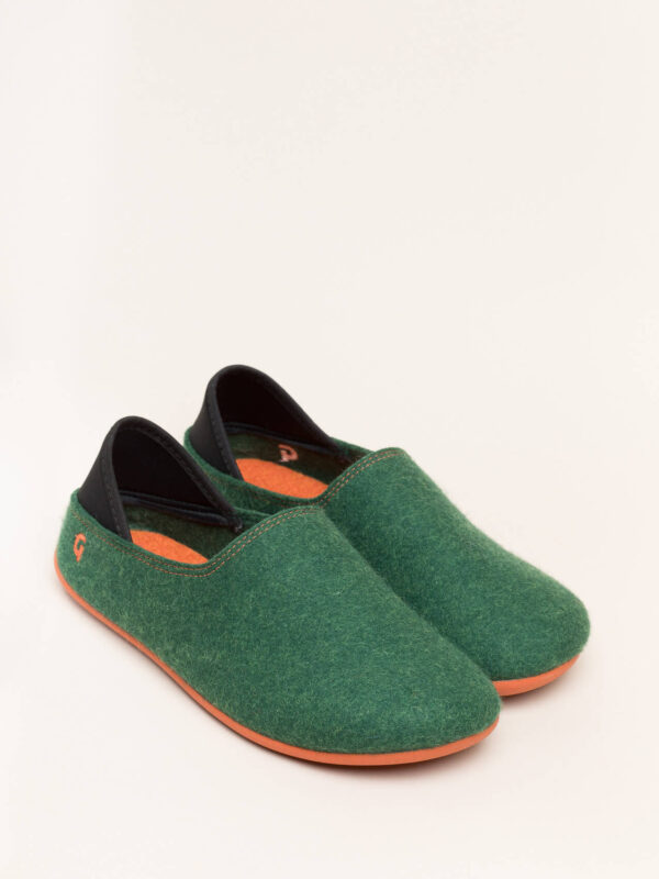 Villased slip-on sussid Gottstein