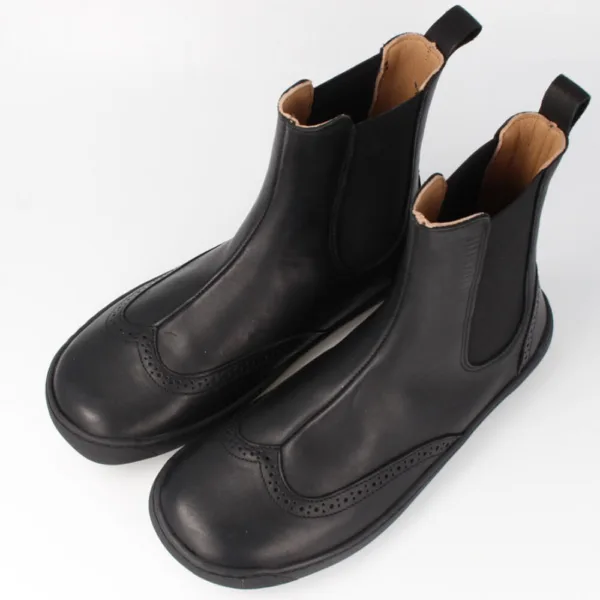 chelsea stiilis barefoot saapad blifestyle budapesterstyle schwarz