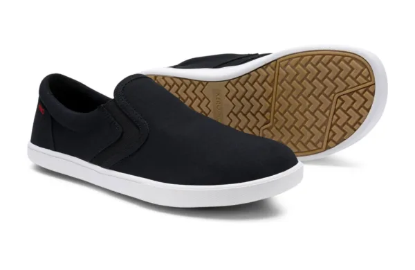Barefoot slip-on tennised Xero Shoes Dillon Canvas Black
