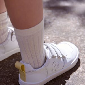 sneakerss and sneakers