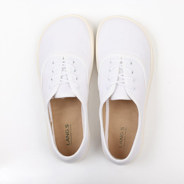 Lang. S Reed White barefoot tennised