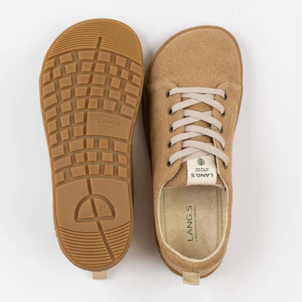 Lang. S Breeze Sand barefoot tennised