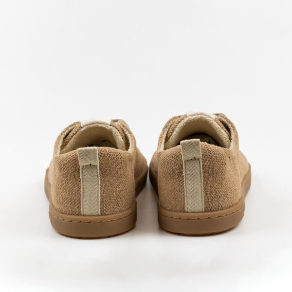 Lang. S Breeze Sand barefoot tennised