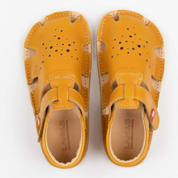 Lang.S by Tikki Aranya Ocre barefoot sandaalid
