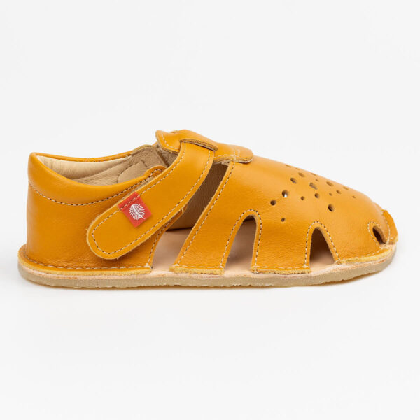 Lang.S by Tikki Aranya Ocre barefoot sandaalid