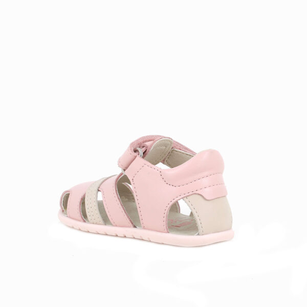Primigi kinnise ninaga barefoot sandaalid tüdrukutele 7912644