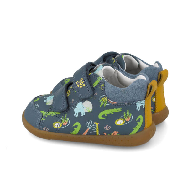 Garvalin loomapiltidega barefoot poolsaapad lastele 251312-A556